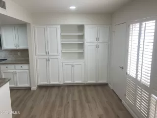 Photo #2: 6454082 Listing 