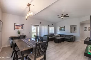 Photo #2: 6454847 Listing 