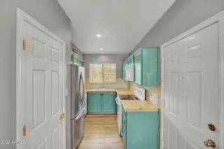 Photo #2: 6454880 Listing 