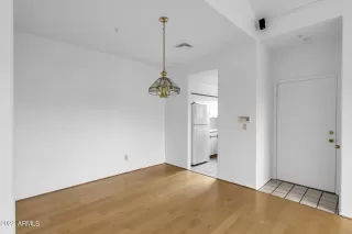 Photo #3: 6455003 Listing 