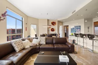 Photo #3: 6455008 Listing