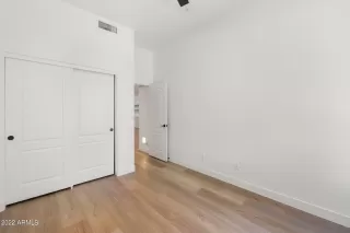 Photo #3: 6455131 Listing