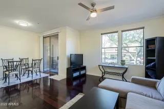 Photo #6: 6455372 Listing