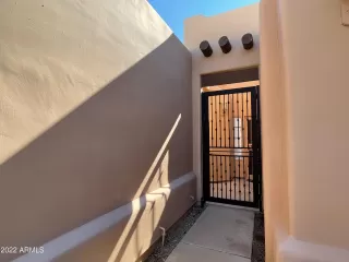 Photo #6: 6455835 Listing