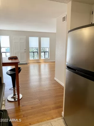 Photo #5: 6455861 Listing 