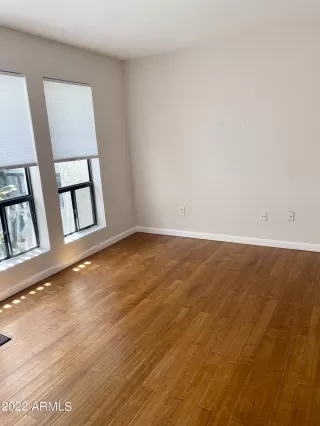 Photo #6: 6455861 Listing 