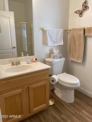 Photo #2: 6455912 Listing