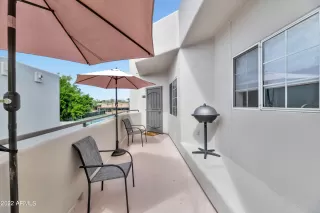 Photo #1: 6456141 Listing 