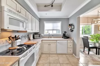 Photo #6: 6456141 Listing 