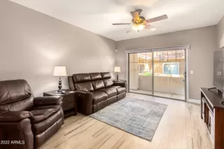 Photo #4: 6456151 Listing