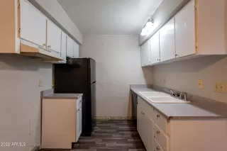 Photo #3: 6456189 Listing 