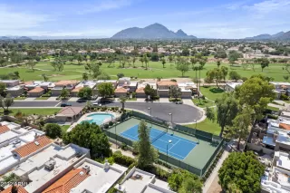 Photo #2: 6456419 Listing 