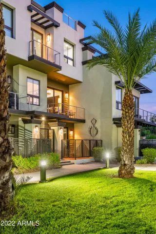 Photo #1: 6456640 Listing