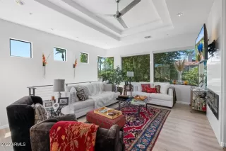 Photo #2: 6457054 Listing 