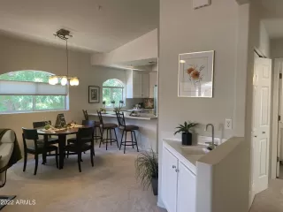 Photo #3: 6457148 Listing 