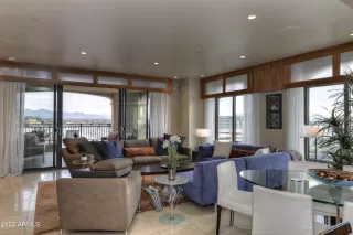 Photo #2: 6457205 Listing