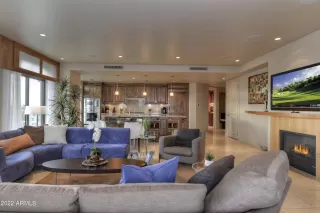 Photo #5: 6457205 Listing