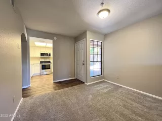 Photo #3: 6457486 Listing