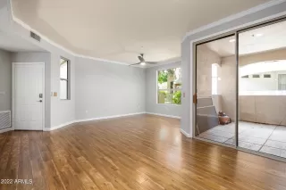 Photo #2: 6457589 Listing 