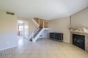 Photo #6: 6458048 Listing