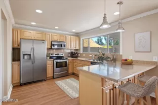 Photo #4: 6458572 Listing