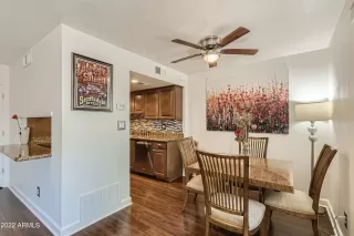 Photo #5: 6458791 Listing