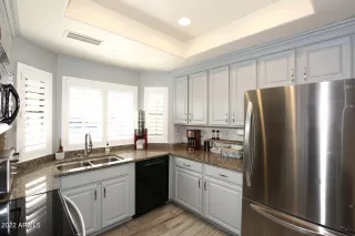 Photo #4: 6458803 Listing 