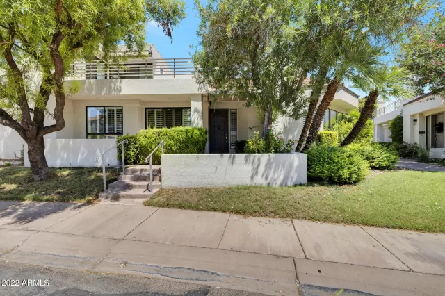 MLS: 6459021 Condo For Sale