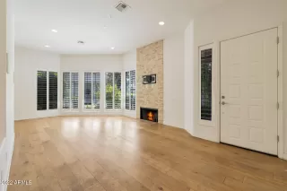 Photo #2: 6459021 Listing 