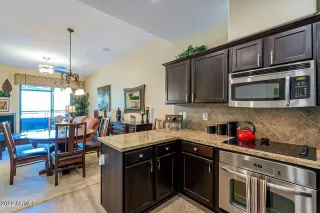 Photo #6: 6459860 Listing 