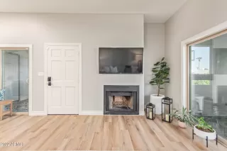 Photo #5: 6460245 Listing 