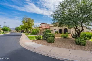 Photo #4: 6460259 Listing