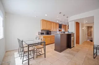 Photo #3: 6460326 Listing