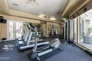 Photo #4: 6460391 Listing 