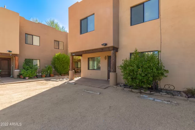 MLS: 6460439 Condo For Sale