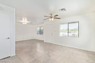 Photo #5: 6460439 Listing 