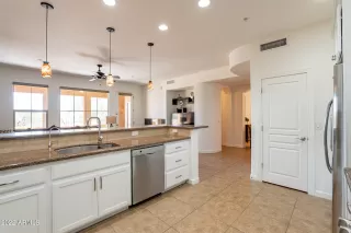 Photo #3: 6460542 Listing