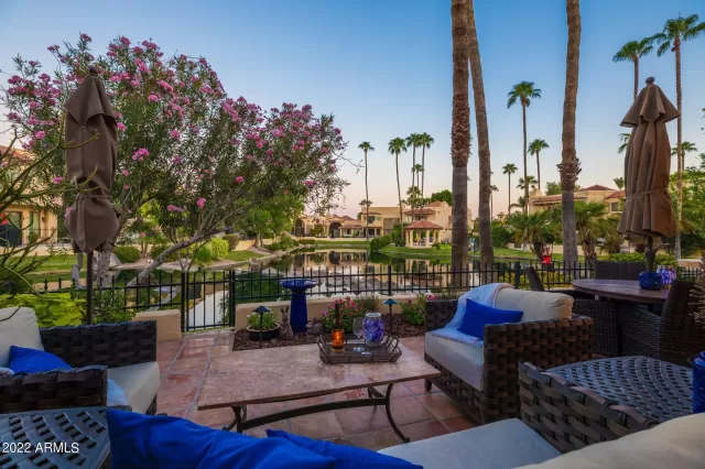 MLS: 6460778 Condo For Sale