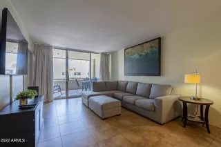 Photo #3: 6460790 Listing