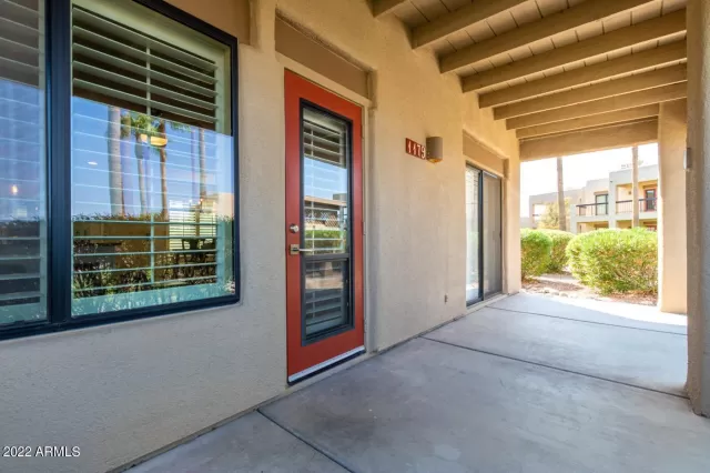 MLS: 6461172 Condo For Sale