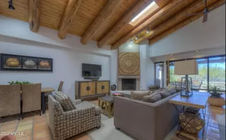 Photo #5: 6461648 Listing