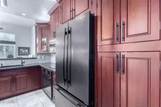 Photo #6: 6461807 Listing