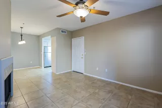 Photo #5: 6461935 Listing