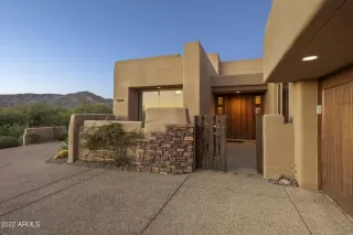 Photo #2: 6461946 Listing