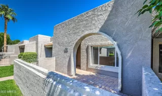 Photo #2: 6462108 Listing 