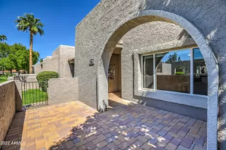 Photo #4: 6462108 Listing 