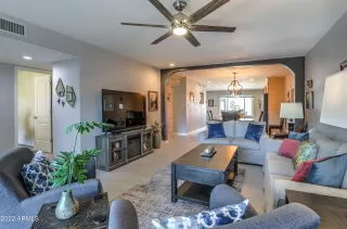 Photo #5: 6462108 Listing 