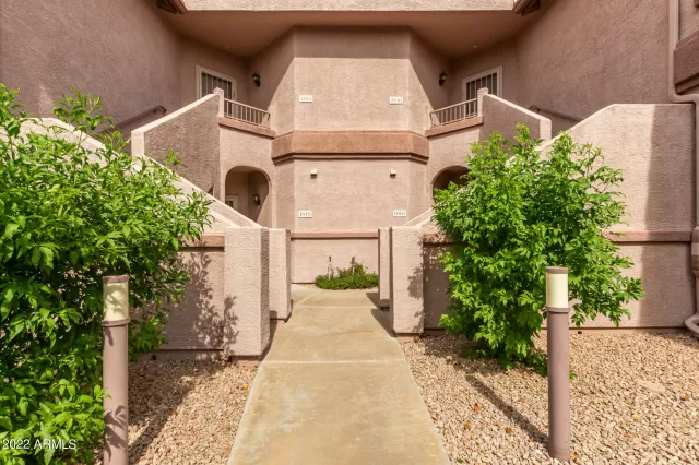 MLS: 6462387 Condo For Sale