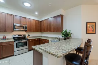 Photo #3: 6462414 Listing