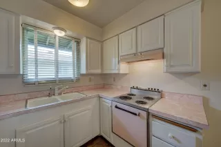 Photo #5: 6462519 Listing 